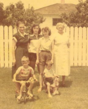 deloresbrienshirleybillbob1952.jpg