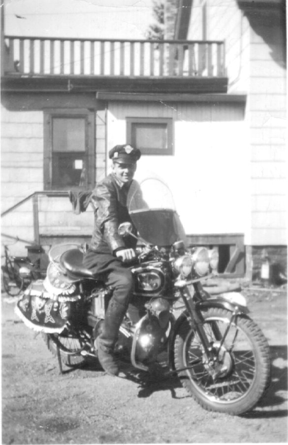 floydoncycle.jpg